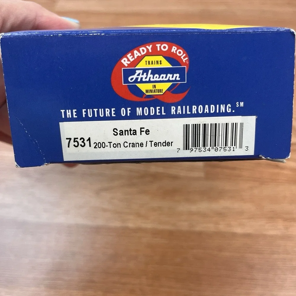 Athearn 7531 HO Santa Fe‎ 200-Ton Crane with Tender Set NEW in Box